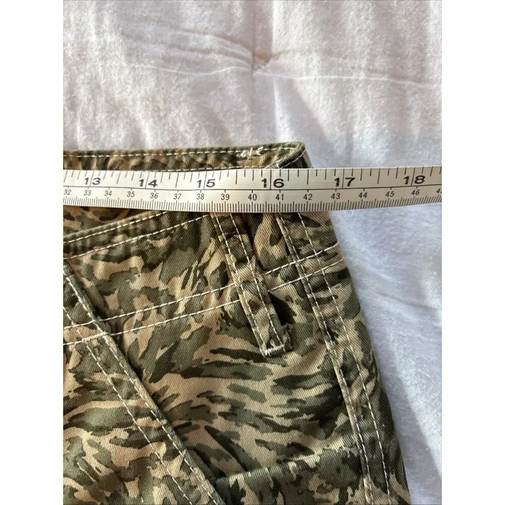 NWT True Religion Abstract Camo SN Cargo Pants Men’s Size 32x32 $129 World Tour